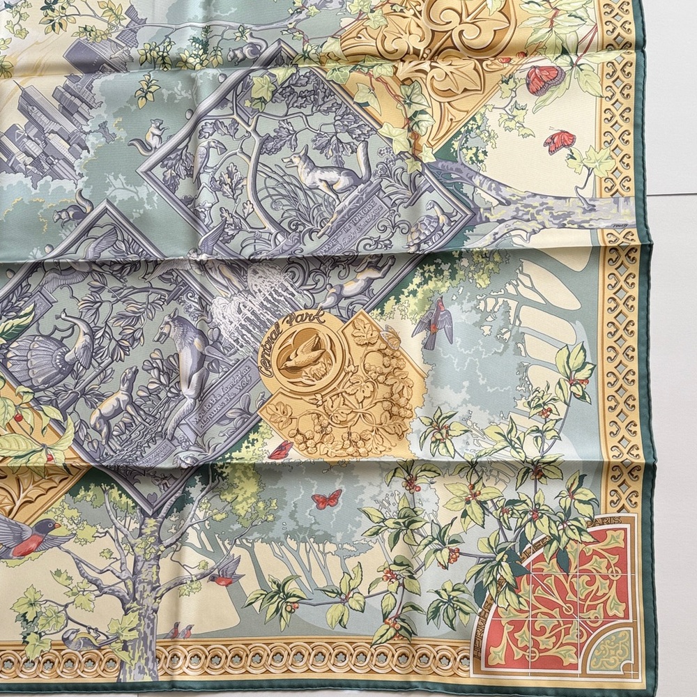 Hermes Central Park Conservancy Limited Edition Scarf 90 (extremely rare) - Picture 7 of 11